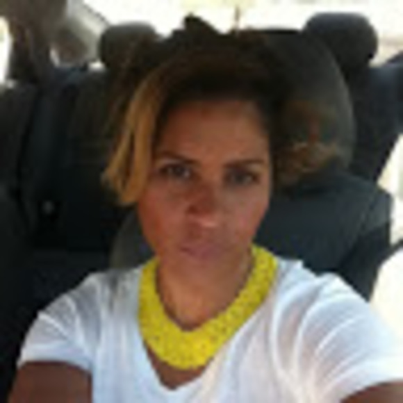 Meet your Posher, Danielle - Picture 1 of 1